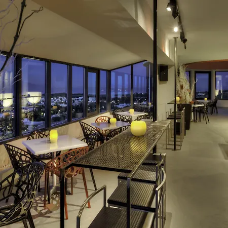 Üdülőközpont Kipriotis Panorama & 5*