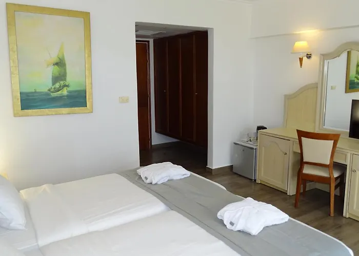 Ośrodek wypoczynkowy Kipriotis Panorama & 5*