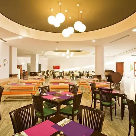 Kipriotis Panorama & Resort 5*