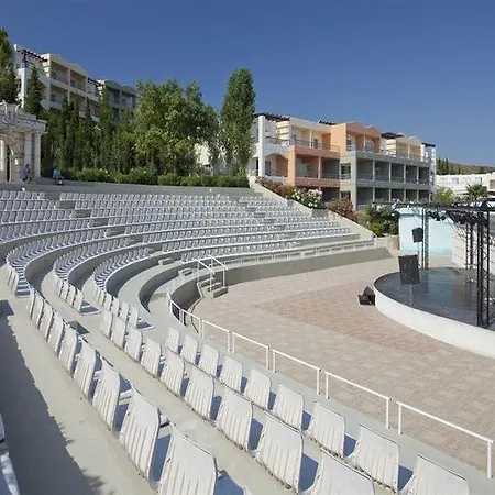 Kipriotis Panorama & אתר נופש פסאלידי
