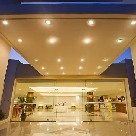אתר נופש Kipriotis Panorama &
