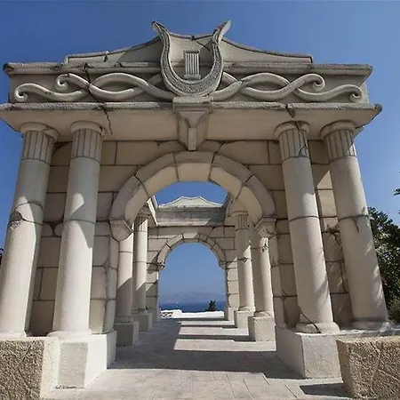 Kipriotis Panorama & אתר נופש פסאלידי